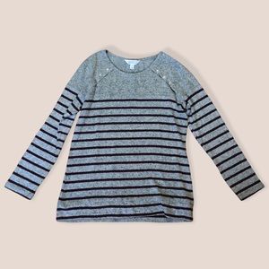 NWOT Stitch Fix Market and Spruce Stripe Gray Soft Cozy Top Sz Medium (tried on)